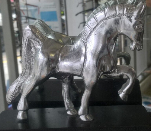 Silver aluminium horse - aluminium,
