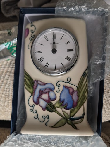 Moorcroft sweetness mantel - moorcroft,