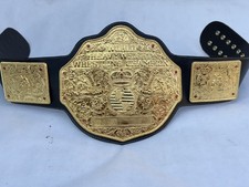 Big gold world heavyweight