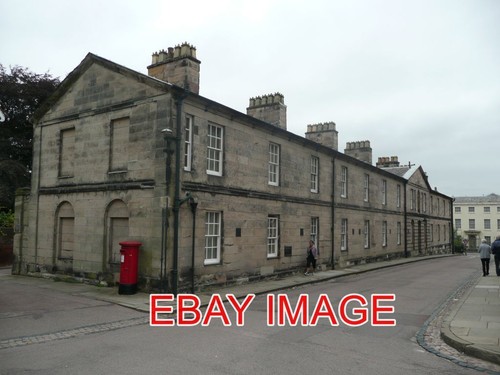 Photo lichfield terraced - photo,