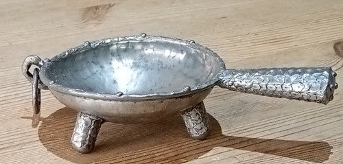 Pewter serving dish - , in