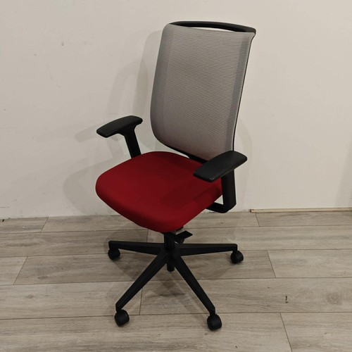 Steelcase reply operator - reply,