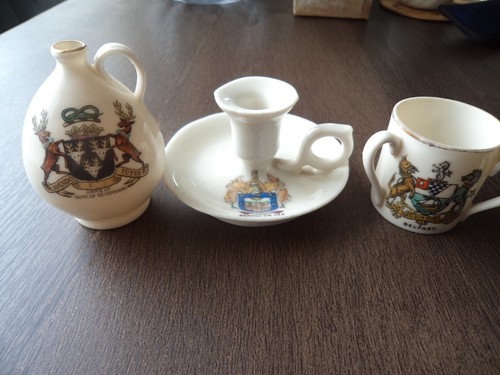 Pieces crested ware - pieces,