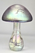 Heron Glass Purple Mushroom 19