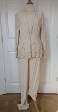 Ghost pale beige crepe