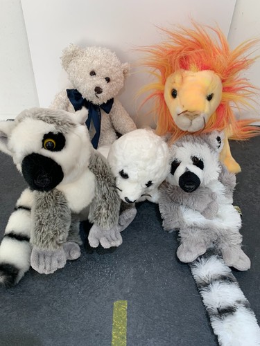 Mixed large bears used - large,