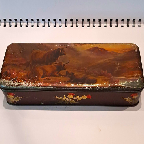 Vintage printed biscuit - vintage, tin
