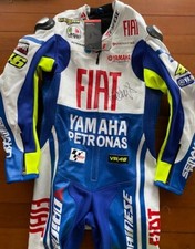 MOTO GP LEGEND VALENTINO ROSSI SIGNED LEATHERS
