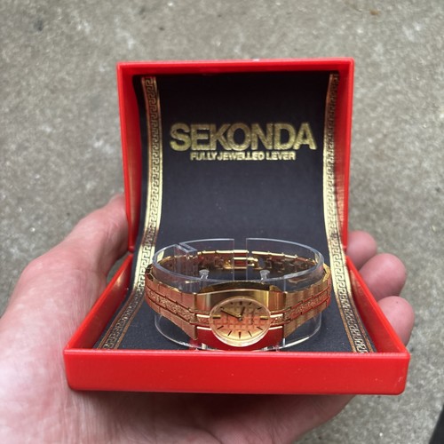 Sweet vintage sekonda gold - vintage,