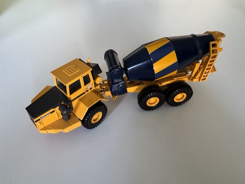Volvo cement truck - 1/50, joal