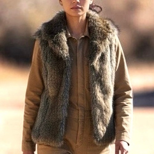 Révue faux fur vest size - fur,