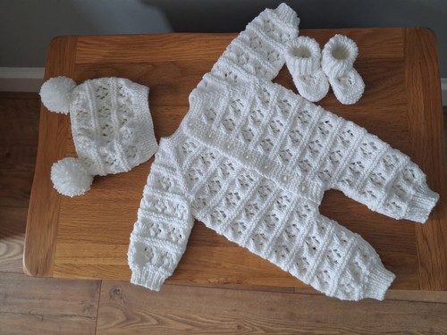 Hand knitted romper - knitted, hat