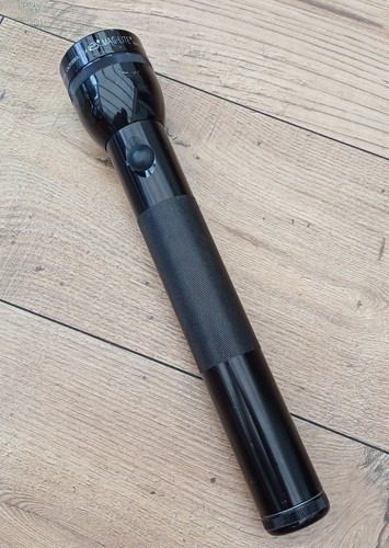 Mag lite cell black - 3d,