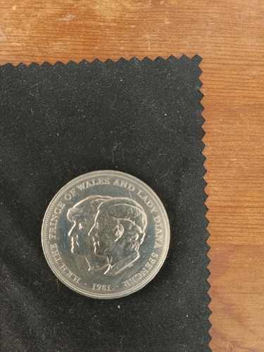 Charles and diana 1981 crown - charles,