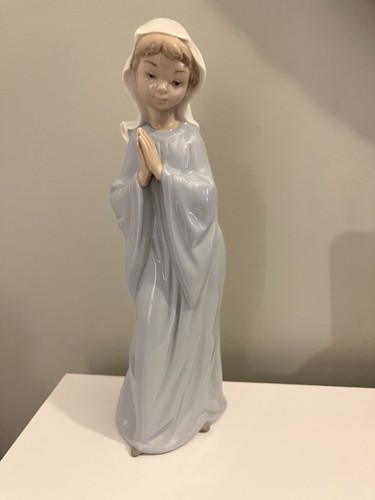 Vintage nao lladro praying - vintage,