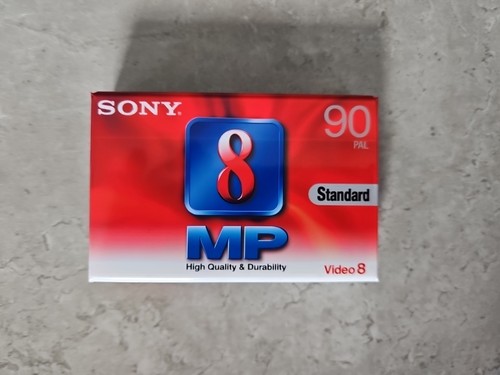 Sony video8 mp3 pal - p5-90,