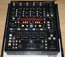 Behringer DDM4000 Dj Mixer Boxed Excellent