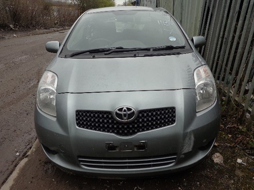 Toyota yaris petrol - yaris, 1.3