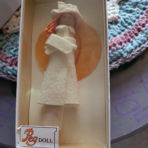 Handemade peg dolls - handemade,