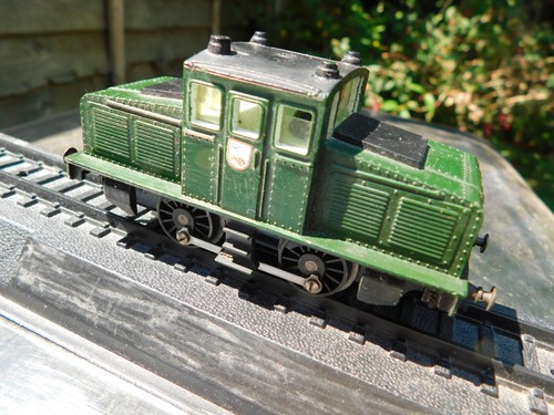 Triang r254 steeple cab 4 - triang, 0-4-0