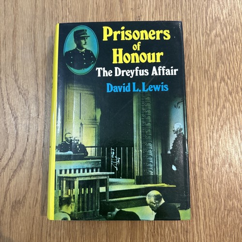 Prisoners honour the - prisoners, of