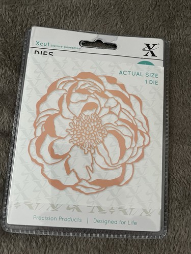 Cut die peony - cut,