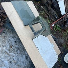 LAND ROVER DEFENDER LT77