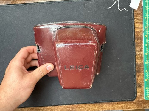Leica red leather camera - r3,