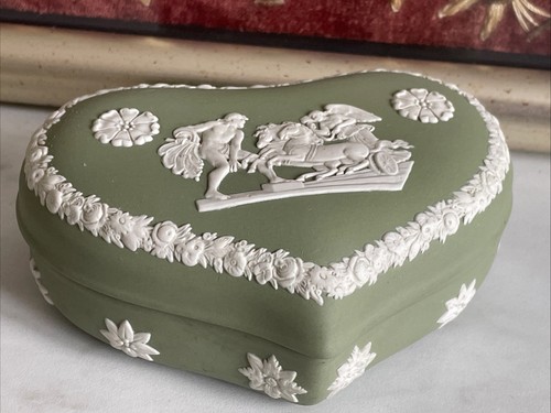 Wedgwood green jasperware - wedgwood,
