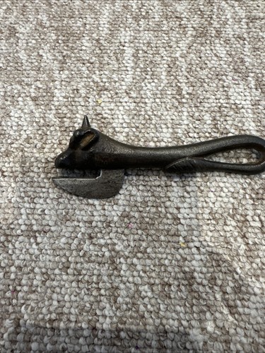 Vintage cast iron bull shaped - vintage, cast-iron