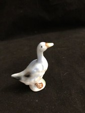 Collectable miniature goose ornament. unbranded