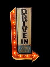 Illuminated Tin sign 3D retro ‘DRIVE IN’ - Americana Bar Wall Sign mancave