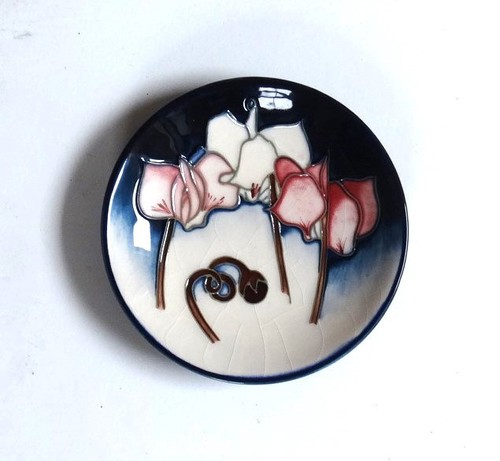 2001 moorcroft pottery wild - 2001,