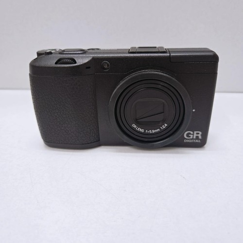 Ricoh digital compact - gr,
