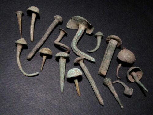 Large lot roman bronze - large, 16