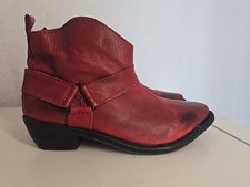 Zara Trafaluc Red Cowboy