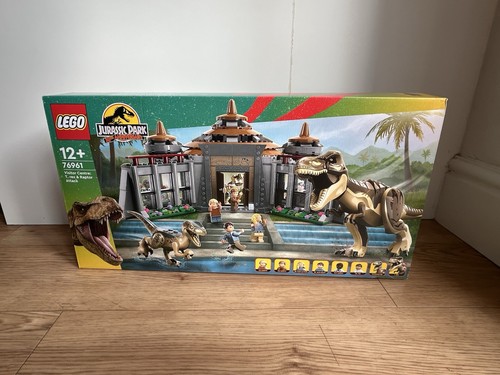 Lego jurassic park - park, visitor
