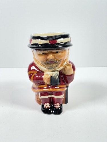 Beefeater toby jug ceramic - toby, 5"