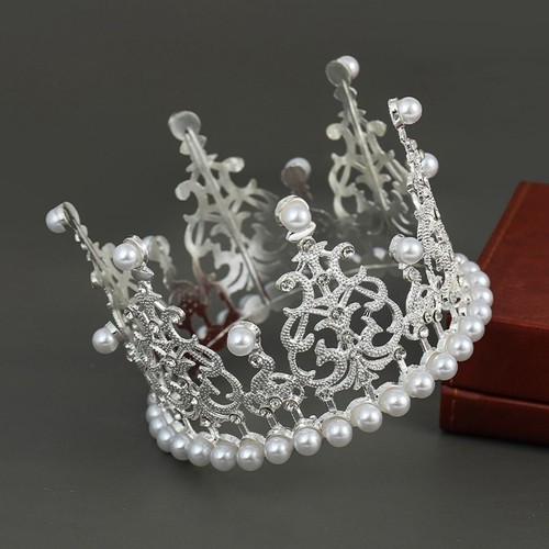 Artificial pearl crown cake - artificial,