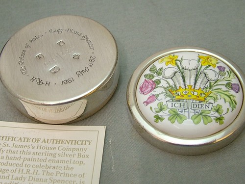 James house company - james's, solid