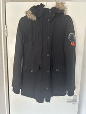 Superdry Everest Mountain