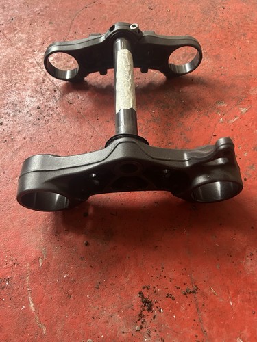 Ktm duke yokes - ktm,