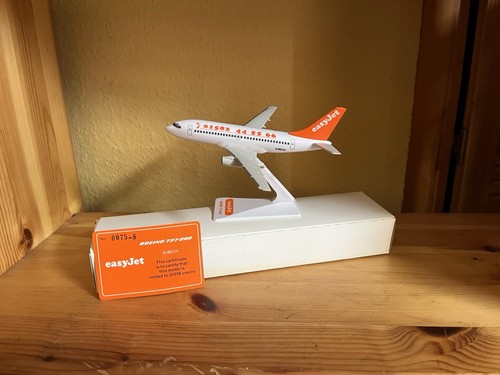 Easyjet boeing b737 200 - easyjet, b737-200