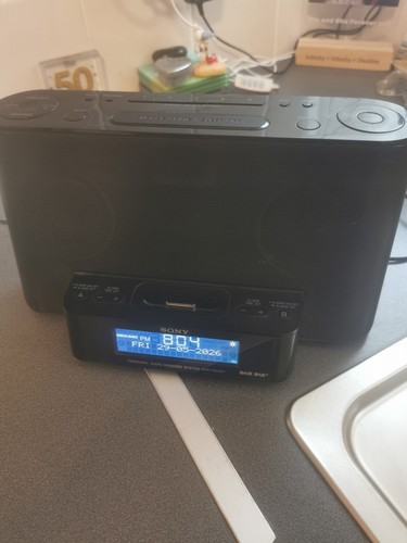 Sony clock radio dab ipod - radio,