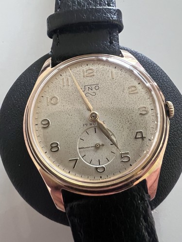 Serviced vintage uno - 17, rubis