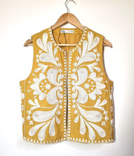 Zara Embroidered Waistcoat Size L Yellow Cream Floral Boho Folklore Gilet