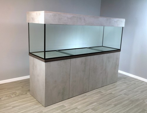 Large fish tank - large, 7