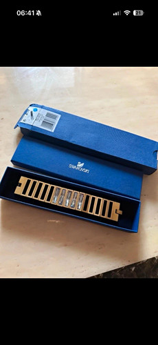 Swarovski gold tone link - gold,