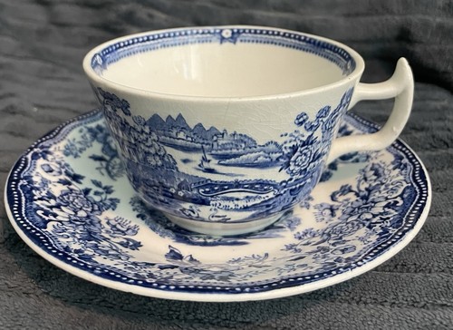 Vintage clarice cliff royal - vintage,