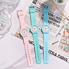 Children's Watch Simple And Stylish College Style Quartz Watch Small Watch